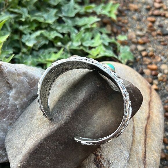 Silver Tone Vintage Cuff Bangle Bracelet Boho Style Turquoise Silver Toned - Picture 4 of 9